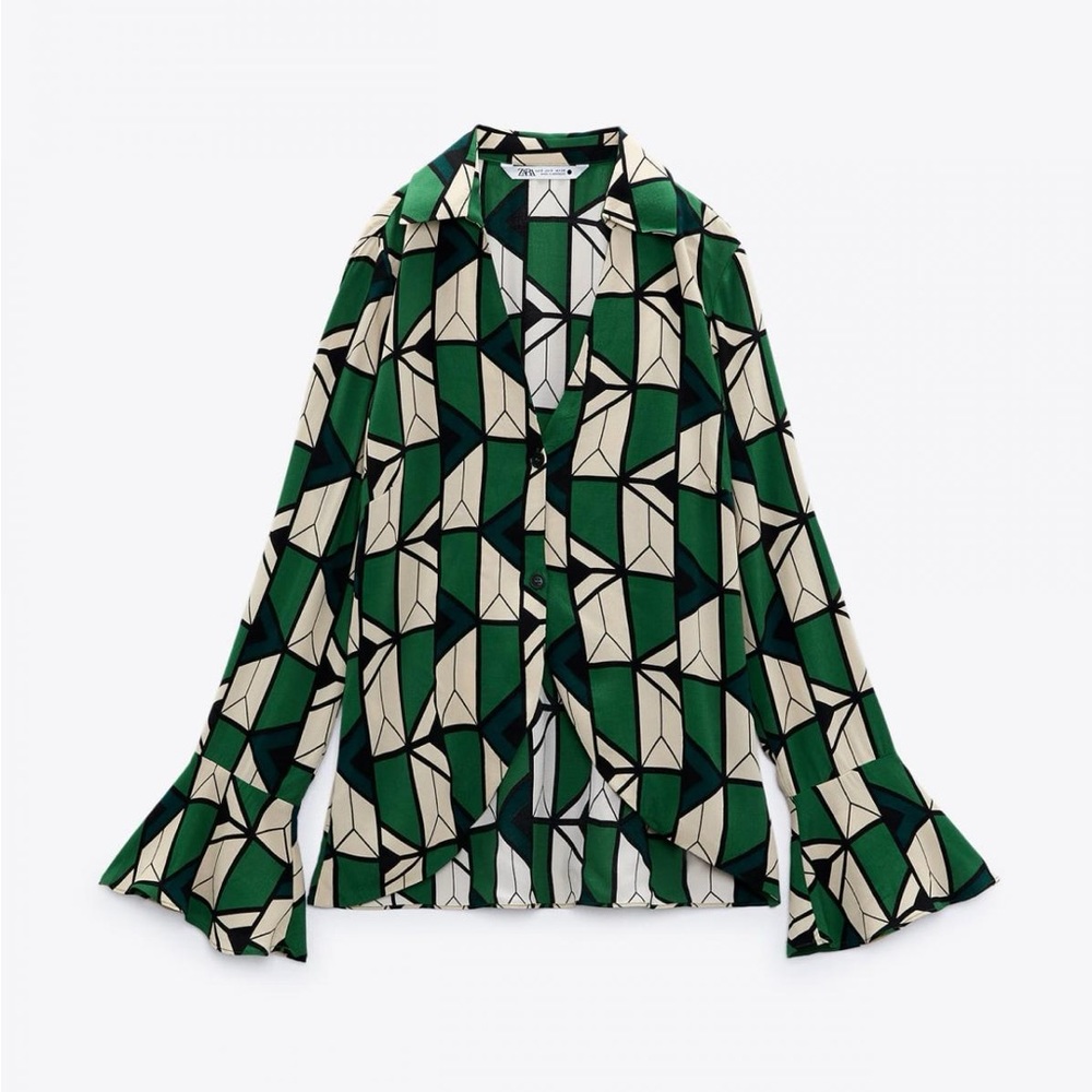 ▪️ZARA▪️ Green Printed Blouse with Ruffles (NWT)